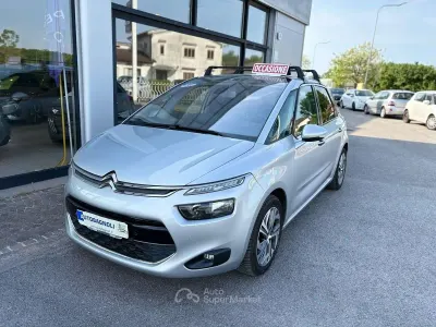 Usado Citroën C4 Picasso Intensive 120 CV (88 kW) 2016 Plateado Monovolumen