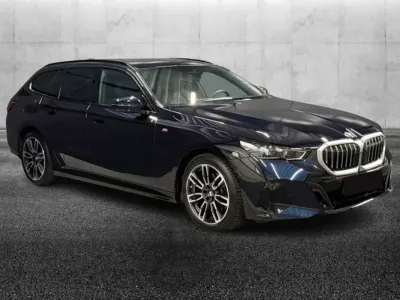 Usata BMW 520 M Sport 197 CV (144 kW) 2024 Nero Station wagon