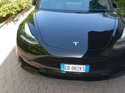 Usata Tesla Model 3 239 kW (325 CV) 2020 Nero Berlina