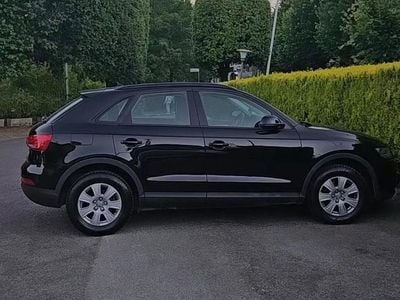 Nero Usata 2014 Audi Q3 Ambiente SUV | 16.500 € (Buon prezzo)