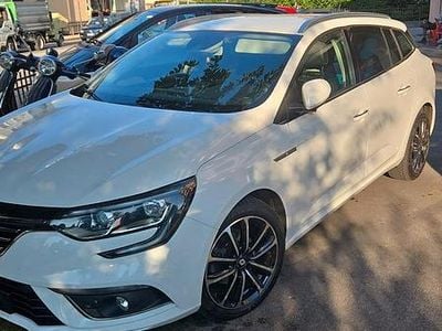 Usata Renault Mégane IV 110 CV (80 kW) 2016 Bianco Station wagon