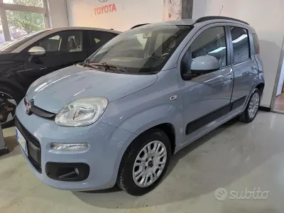 Usata Fiat Panda Lounge 69 CV (50 kW) 2020 Grigio Utilitaria