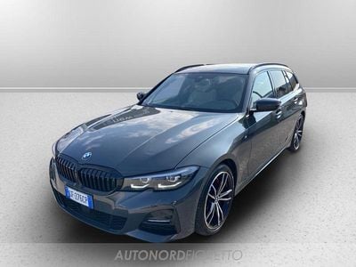 Usata BMW 320e M Sport 190 CV (139 kW) 2021 Grigio Station wagon