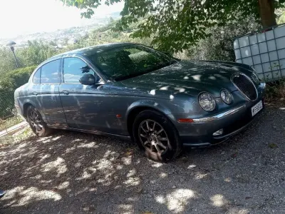 Usata Jaguar S-Type Executive 200 CV (147 kW) 2002 Grigio Berlina
