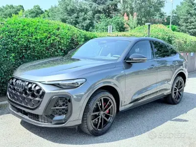 Nuova Audi Q5 Sportback S-Line 204 CV (150 kW) 2026 Grigio SUV