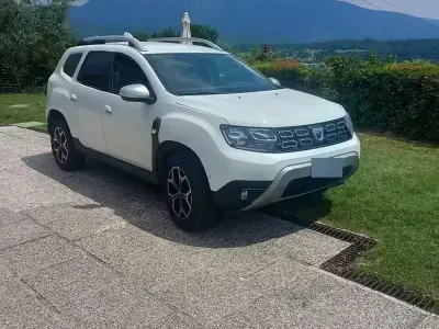 Usata Dacia Duster Prestige 101 CV (74 kW) 2021 Bianco SUV