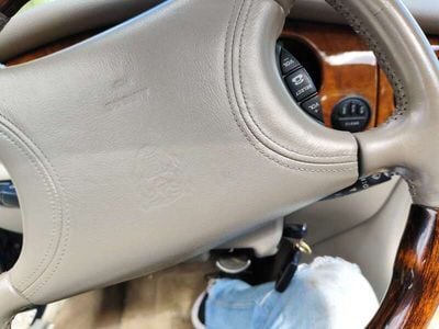 Usata Jaguar XJ 286 CV (210 kW) 2003 Verde Berlina