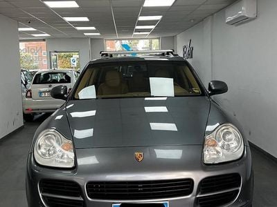 Usata Porsche Cayenne 250 CV (183 kW) 2006 Grigio SUV