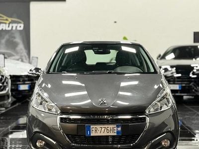 Usata Peugeot 208 Allure 102 CV (75 kW) 2019 Grigio Utilitaria