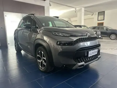 Usado Citroën C3 Aircross Shine 110 HP (80 kW) 2023 Cinzento SUV