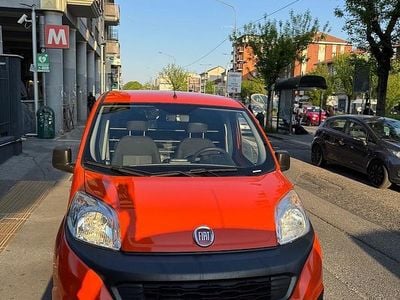 Usata Fiat Qubo Trekking 77 CV (56 kW) 2018 Arancione Monovolume