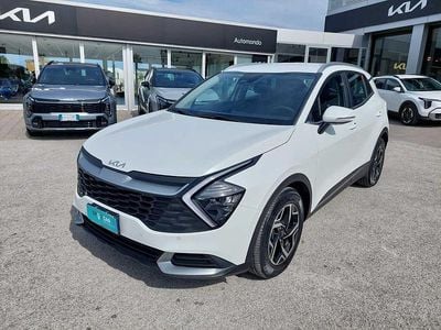 Usata Kia Sportage 136 CV (100 kW) 2022 Bianco SUV