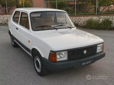 Usata Fiat 127 45 CV (33 kW) 1982 Bianco Berlina