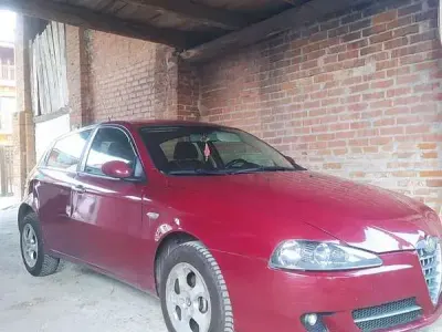 Usata Alfa Romeo 147 Distinctive 150 CV (110 kW) 2006 Utilitaria