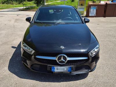 Usata Mercedes A180 116 CV (85 kW) 2021 Nero Berlina