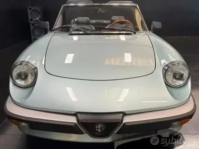 Usata Alfa Romeo Spider Quadrifoglio Verde 125 CV (91 kW) 2010 Bluazzurro Cabrio