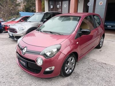 Usado Renault Twingo 75 HP (55 kW) 2012 Roxo Citadino