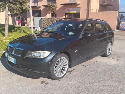Usata BMW 320 163 CV (119 kW) 2005 Nero Station wagon