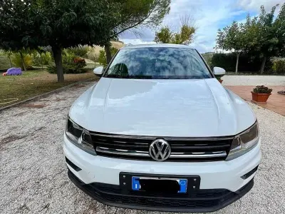 Usata VW Tiguan 116 CV (85 kW) 2017 Bianco SUV