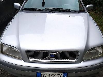 Usata Volvo V40 160 CV (117 kW) 1998 Station wagon