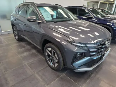 Nuova Hyundai Tucson 179 CV (131 kW) 2026 Grigio scuro SUV