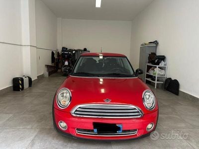 Usata Mini ONE 95 CV (69 kW) 2009 Rosso Utilitaria