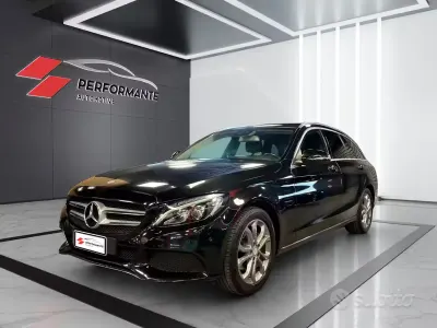 Usata Mercedes C220 170 CV (125 kW) 2016 Nero Station wagon