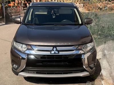 Usata Mitsubishi Outlander 150 CV (110 kW) 2016 SUV