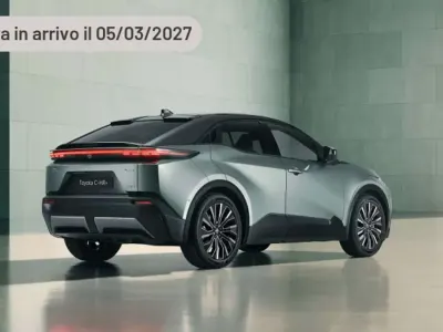 Nuova Toyota C-HR+ 61 kW (84 CV) 2026 Argento SUV