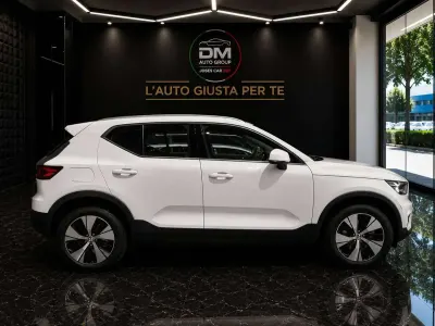 Usata Volvo XC40 Inscription 179 CV (131 kW) 2021 Bianco SUV