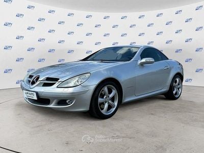 Usata Mercedes SLK200 163 CV (119 kW) 2005 Argento Cabrio