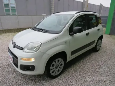 Usata Fiat Panda Easy 84 CV (61 kW) 2014 Bianco Utilitaria