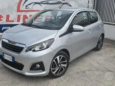 Usata Peugeot 108 Allure 82 CV (60 kW) 2015 Grigio Berlina