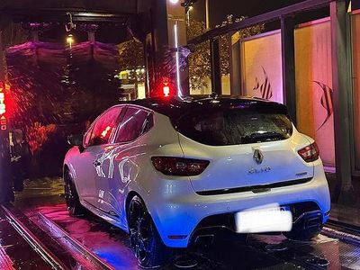 Usata Renault Clio IV LIMITED 200 CV (147 kW) 2014 Bianco Berlina