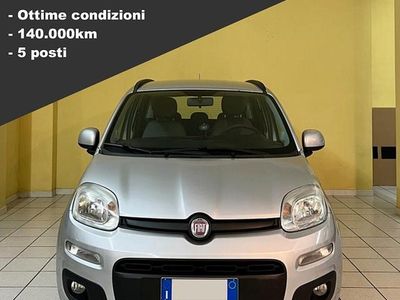 Usata Fiat Panda Easy 75 CV (55 kW) 2014 Argento Berlina