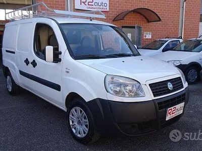 Käytetty Fiat Doblò 85 HP (62 kW) 2006 Valkoinen Tila-auto