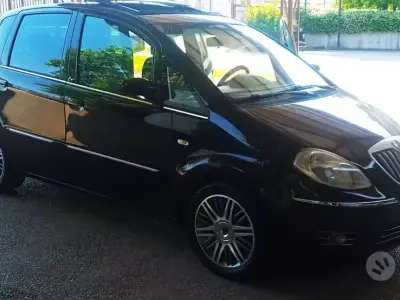 Usata Lancia Musa 95 CV (69 kW) 2008 Monovolume