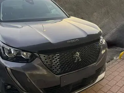 Usata Peugeot 2008 Active 131 CV (96 kW) 2022 SUV