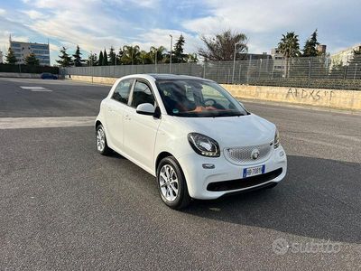 Bianco Usata 2016 Smart ForFour Prime Utilitaria | 7999 € (Buon prezzo)