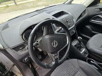 Usata 2014 Opel Zafira Tourer Monovolume | 4500 € (Buon prezzo)