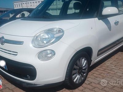 Usata Fiat 500L Lounge 95 CV (69 kW) 2014 Bianco Monovolume