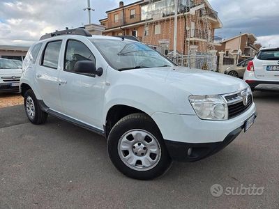 Usata Dacia Duster Lauréate 110 CV (80 kW) 2011 Bianco Station wagon