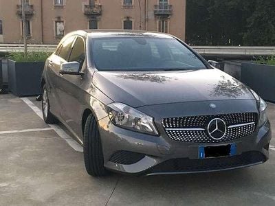 Usata Mercedes A180 Executive 122 CV (89 kW) 2013 Grigio Berlina