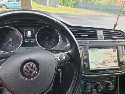 Usata VW Tiguan Business 150 CV (110 kW) 2016 Bianco SUV