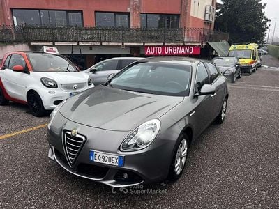 Usata Alfa Romeo Giulietta Exclusive 105 CV (77 kW) 2011 Grigio Berlina
