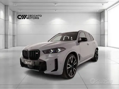 Nuova BMW X5 M Sport 530 CV (389 kW) 2026 Grigio SUV