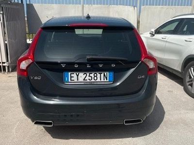 usata Volvo V60 CC (2015-2018) - 2015