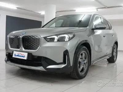 Usata BMW iX1 67 kW (92 CV) 2025 Grigio SUV