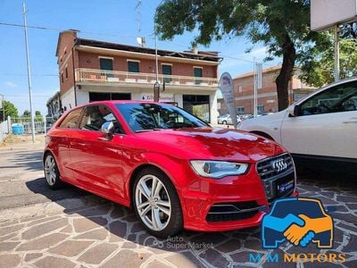 Usata Audi S3 Ambiente 301 CV (221 kW) 2013 Rosso metallizzato Utilitaria