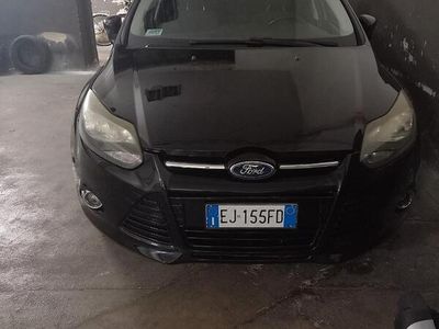 Usata Ford Focus 115 CV (84 kW) 2011 Nero Berlina